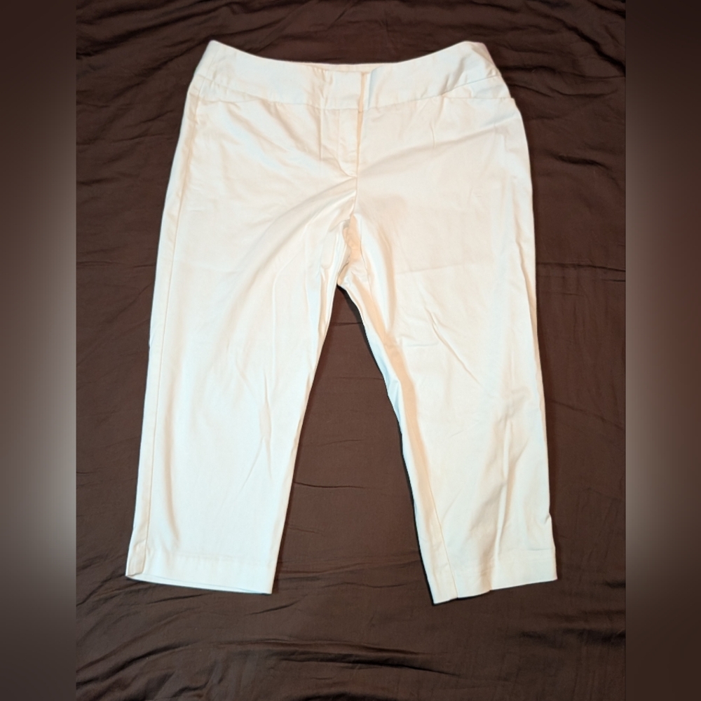 Worthington Classic White Trousers, Size 14